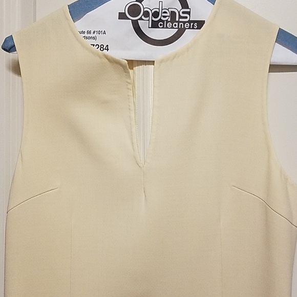 Burberry dress sleeveless - Picture 2 of 6